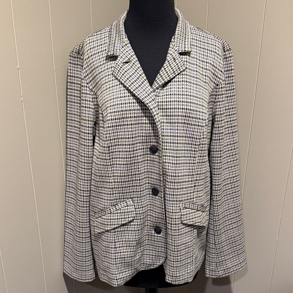 J. Jill Women Medium Classic Houndstooth Blazer in Black and Cream Button Up